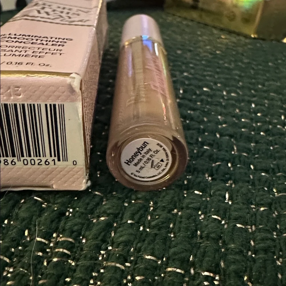Too Faced Born This Way Ethereal Light Concealer - Honeybun